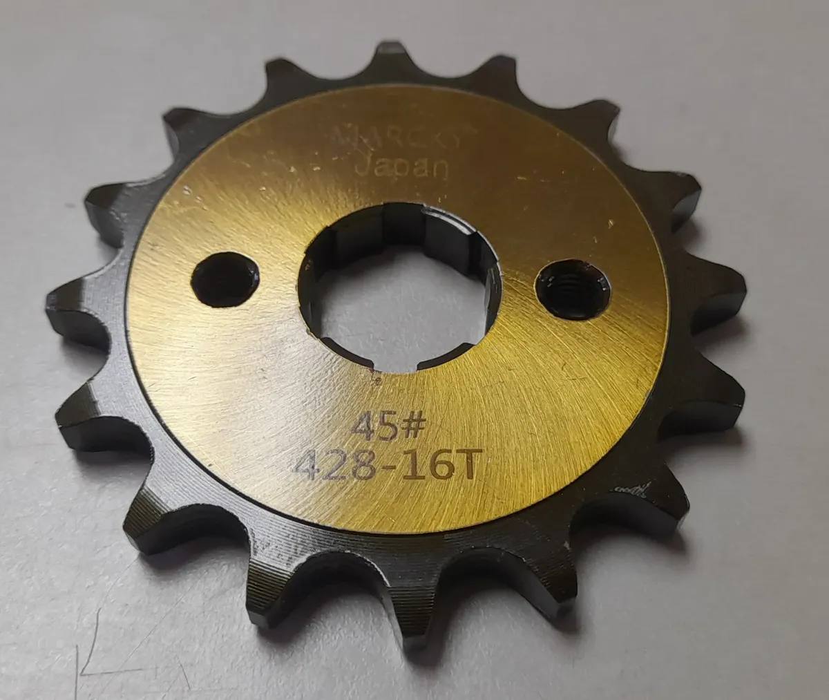 PIÑON DORADO CG150 16T