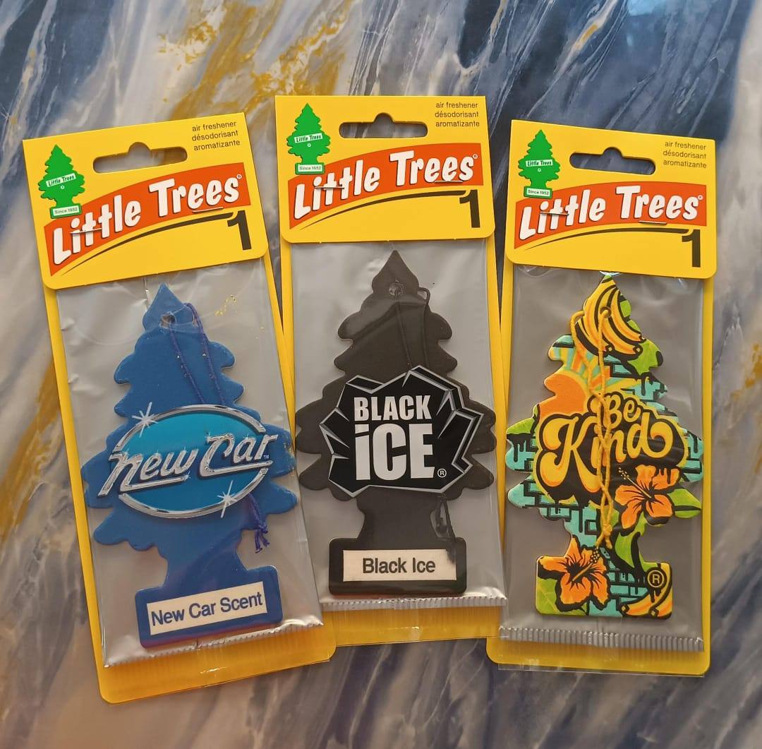 Pinitos Little Trees